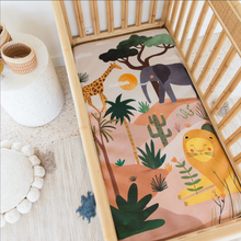 Crib sheet 60x120cm: In The Savanna