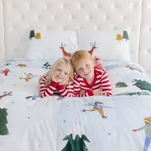 Kids Bedding Set: Snowy Days (Holiday / Winter themed)